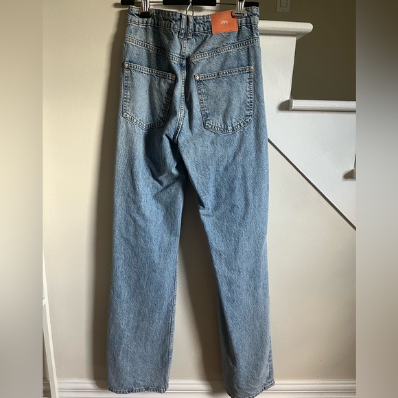 Zara Full Length High Waisted Ripped Jeans - Picture 2 of 4